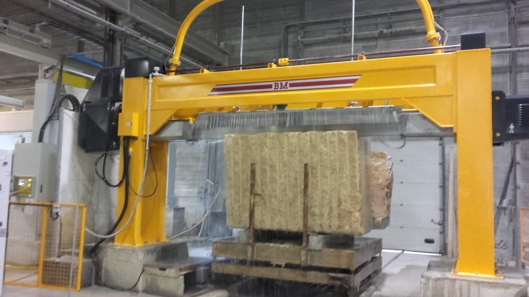 Livraison d'une machine et installation dans le bassin à Comblanchien