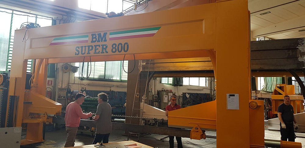 Révision sur site BM aux ateliers BM en Italie